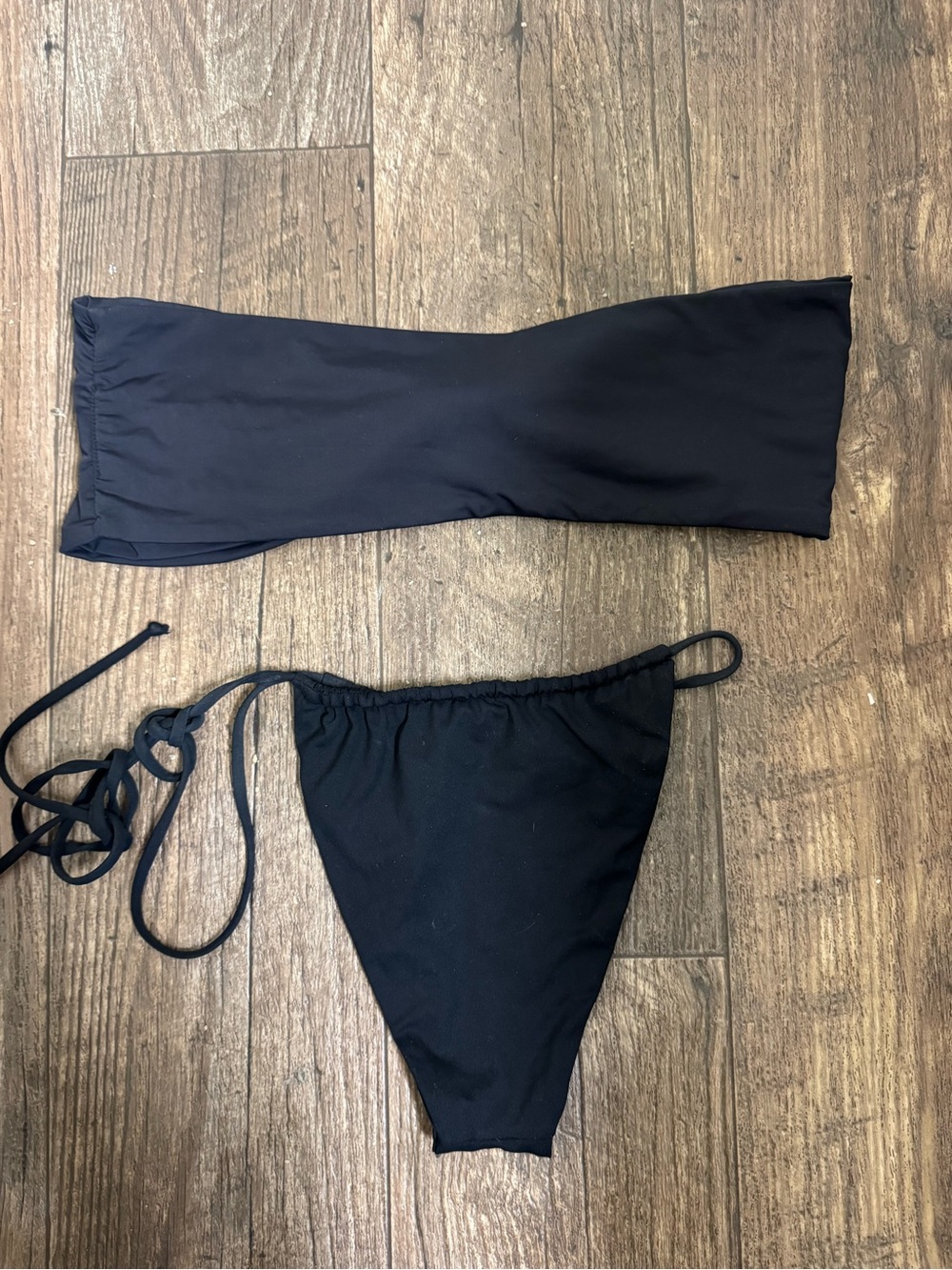 Stone Fox Swim SET- LELE BANDEAU Bikini top and RIVER bottoms- small- Black Onyx - Picture 2 of 10